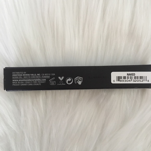 Anastasia Beverly Hills Liquid Lipstick NAKED - Picture 5 of 8